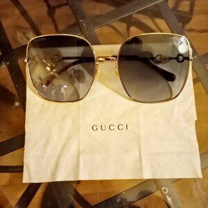 GUCCI  SUNGLASSES